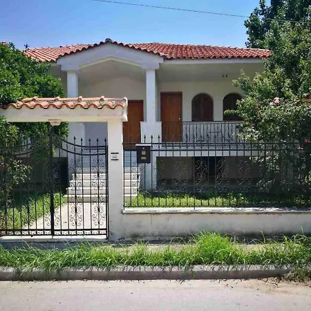 Mary's Place Villa Agria