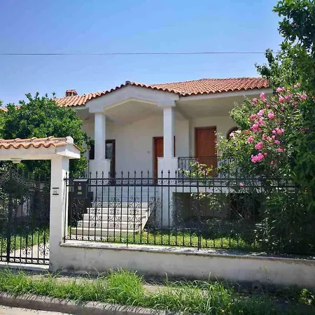 Mary's Place Agria